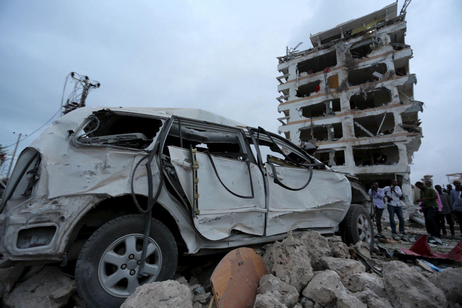 A Jazeera hotel környékén is hatalmas volt a pusztítás, a szemtanúk szerint emberi végtagok hevertek mindenütt