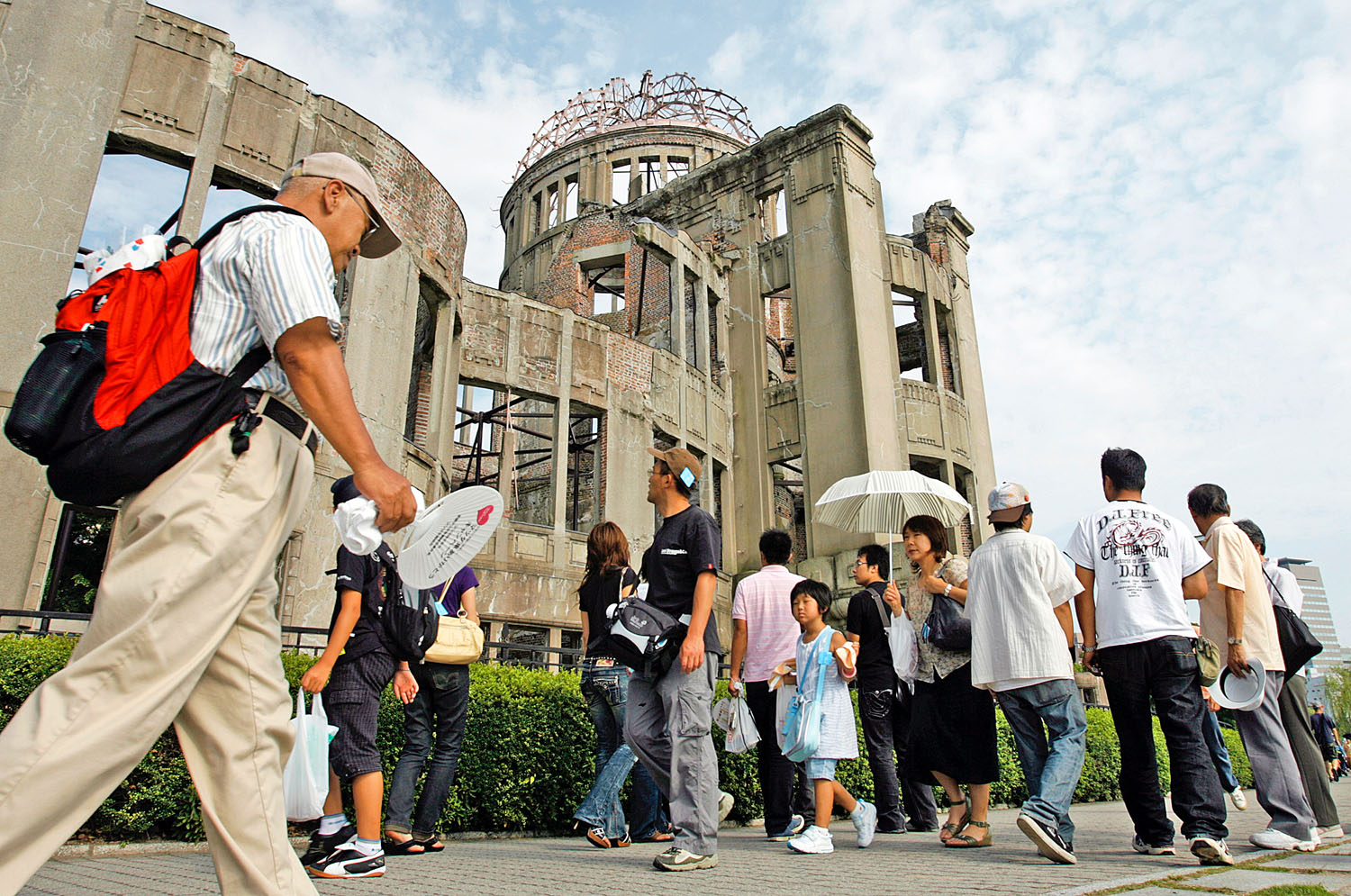 Az „A-bomba dómja” a hirosimai emlékparkban