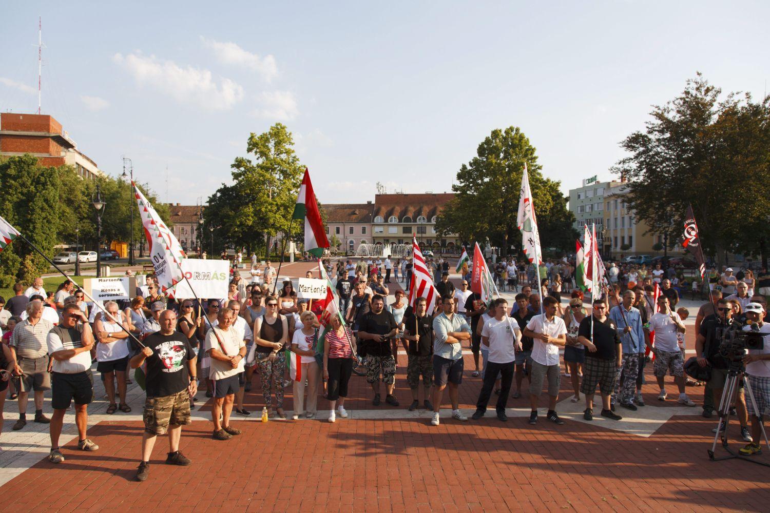 A sormási befogadóállomás ellen tiltakozott a Jobbik