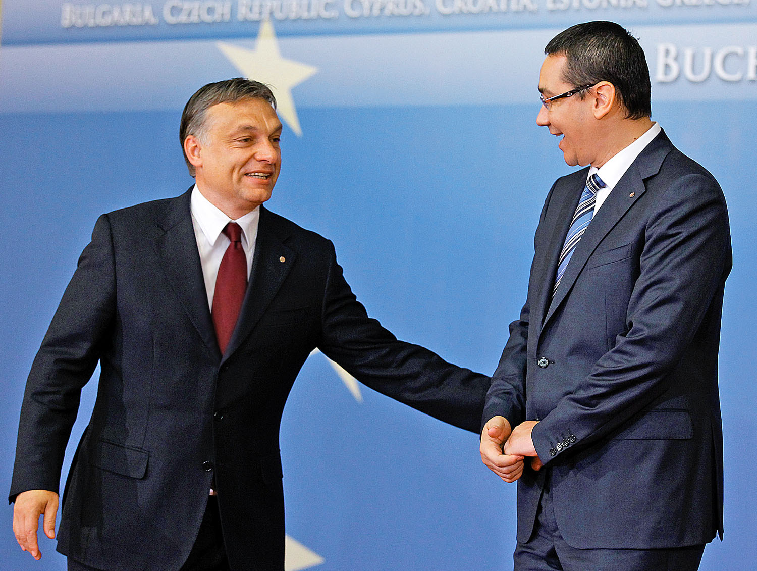 Orbán Viktor és Victor Ponta egy három évvel ezelőtti, bukaresti EU-találkozón