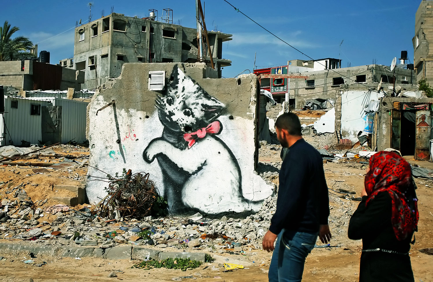 Amitől Banksy világhírű: falfestmény Gázában