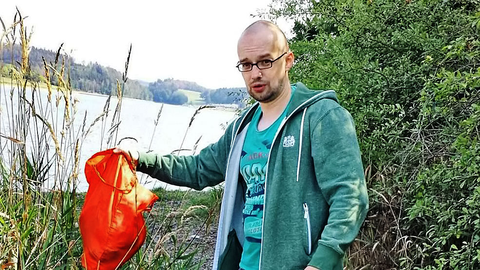 Frank Selig fél óra alatt megtalálta az elhunyt nő táskáját 