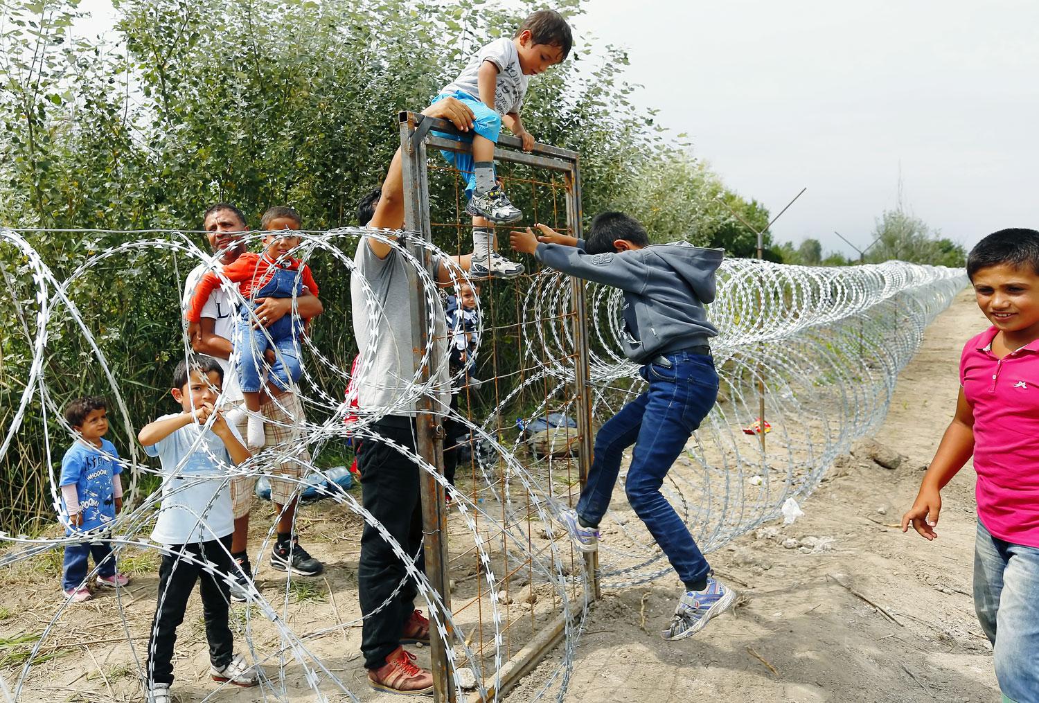A szírek útja a magyar határzáron át vezet Németországba. A kép kedden készült