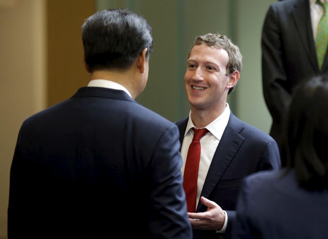 És Zuckerberg Kína első emberével. Mindenki jól jár