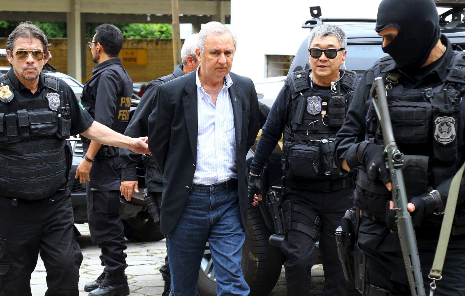 Jose Carlos Bumlai vállalkozót, Luiz Inacio Lula da Silva volt államfő közeli barátját is a Petrobras korrupciós botrány kapcsán tartóztatták le novemberben
