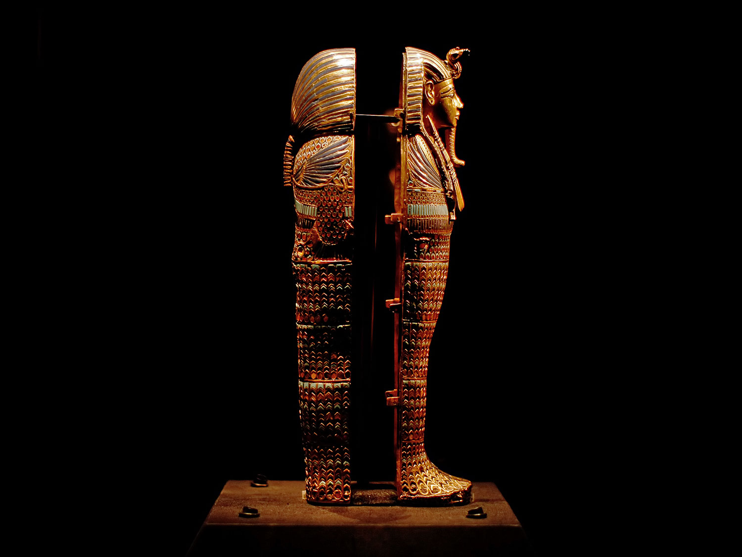 Tutanhamon szarkofágja eredetileg nem az ifjú fáraónak készült