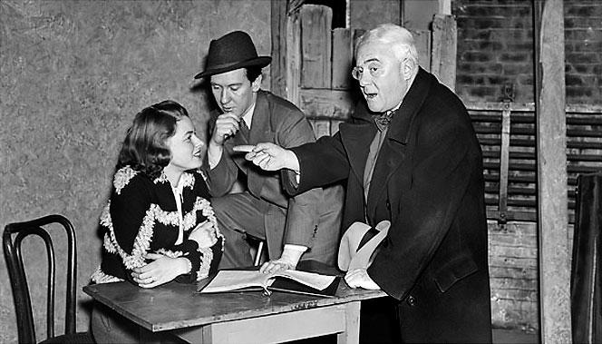 Ingrid Bergman, Burgess Meredith és Molnár Ferenc a Liliom New York-i olvasópróbáján, 1940-ben 