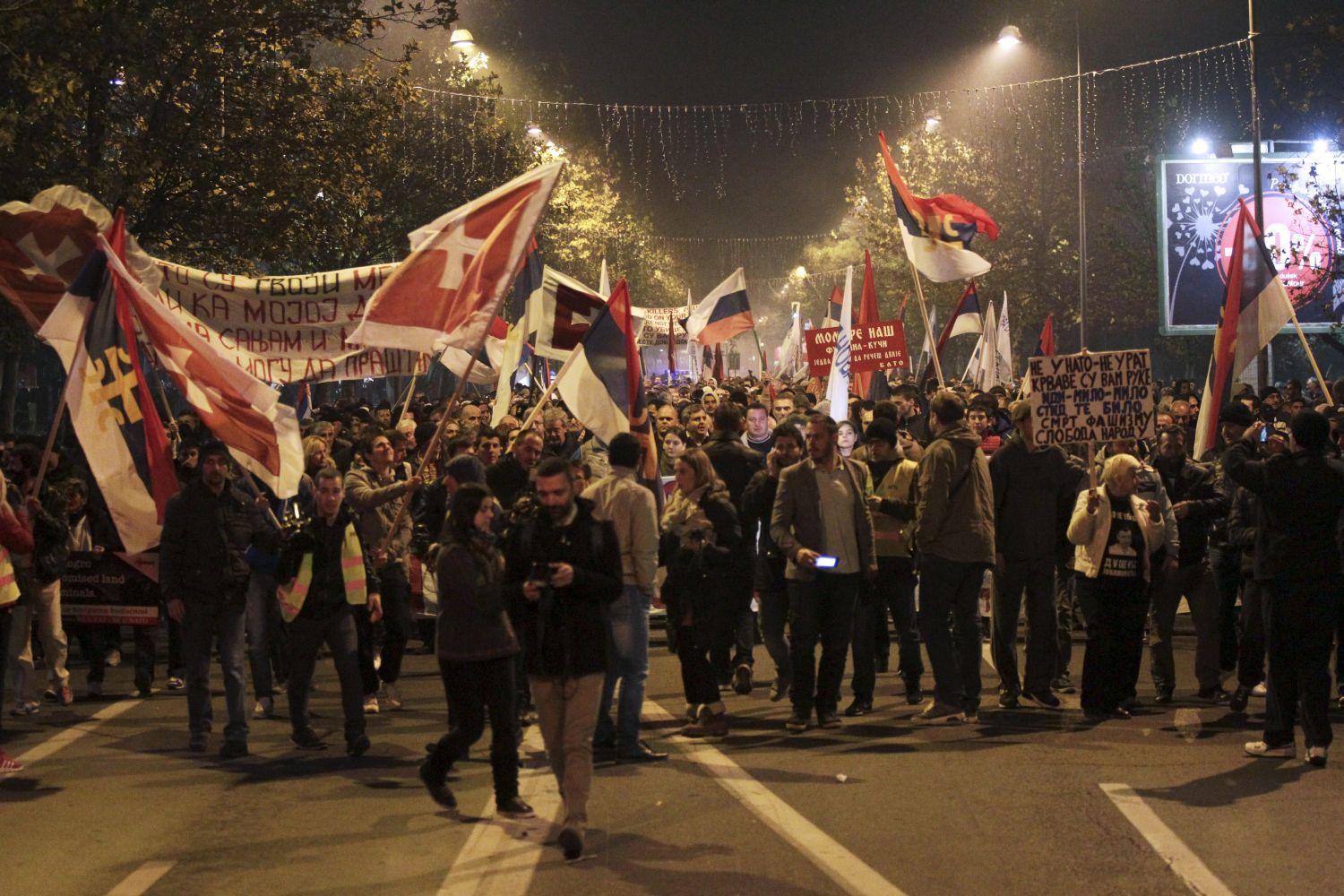NATO-ellenes tüntetés Podgoricában