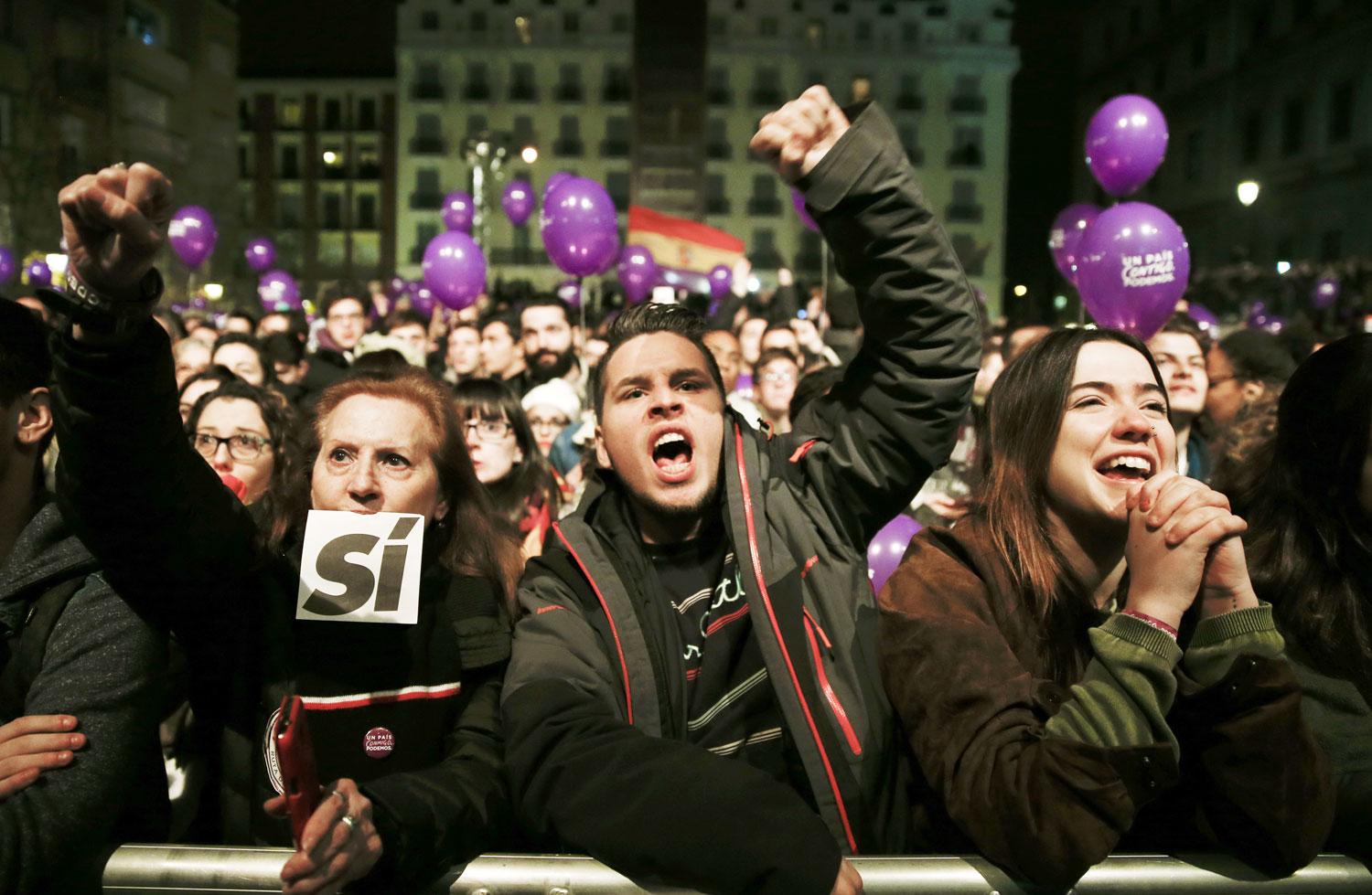 Podemos-öröm a választások éjszakáján