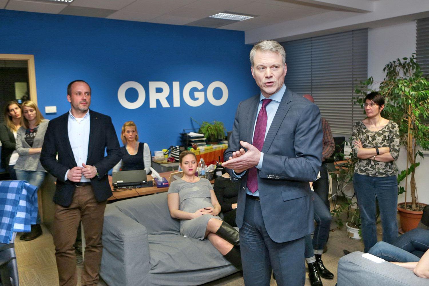 Temesi György, az Origo, és Christopher Mattheisen, a Magyar Telekom vezérigazgatója. Honnan a pénz?