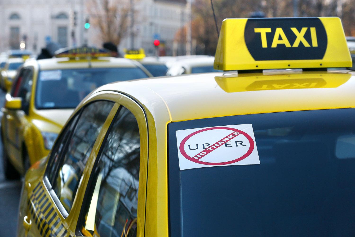 A taxisok is kíváncsiak a konkurens adózási technikájára