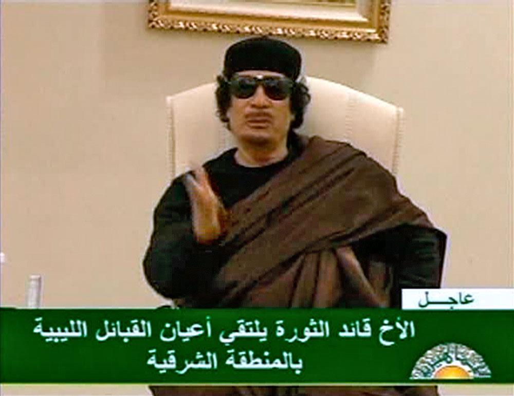 Moammar Kadhafi két hét után először jelent meg a nyilvánosság előtt