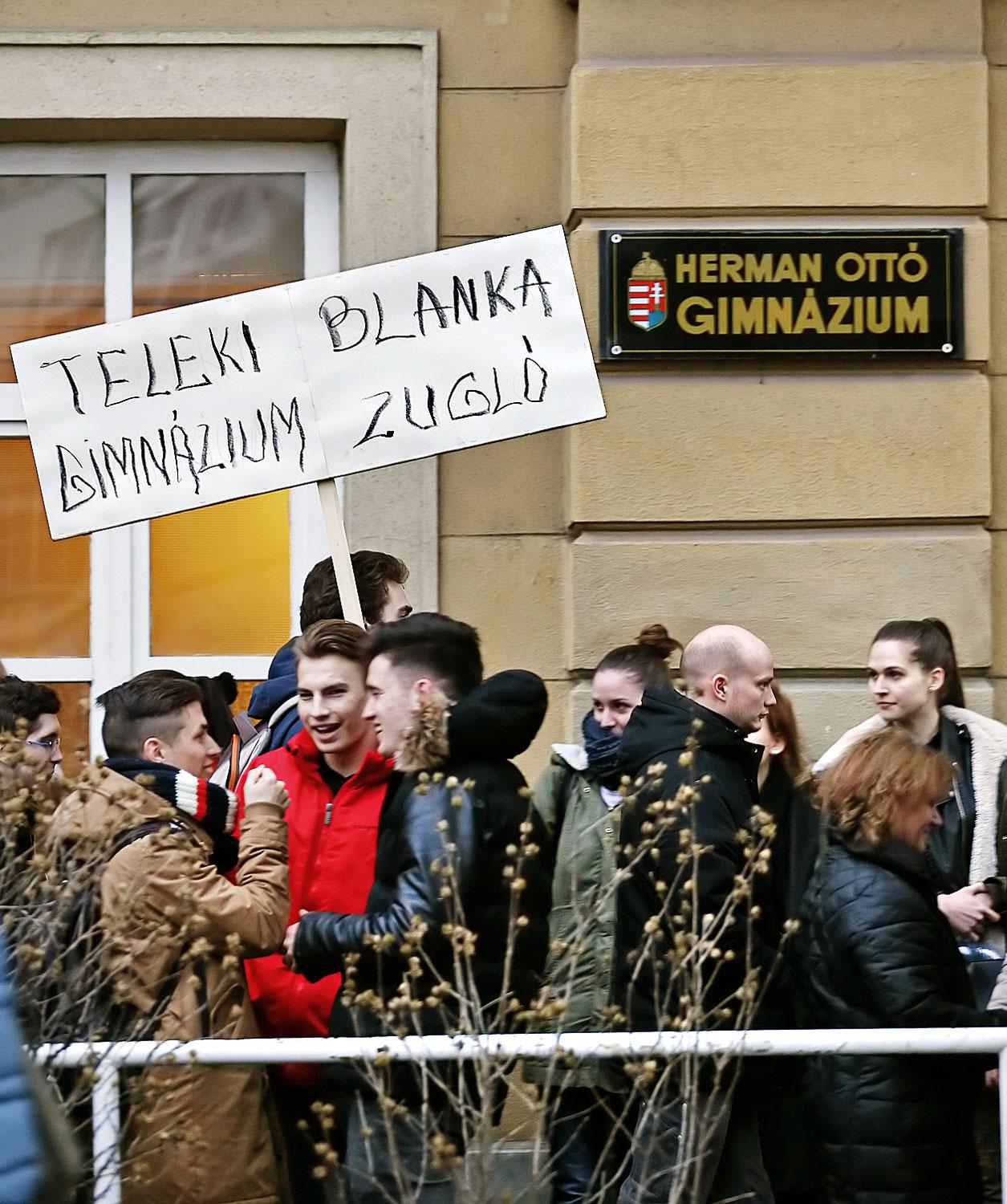 Diákok a múlt heti miskolci demonstráción