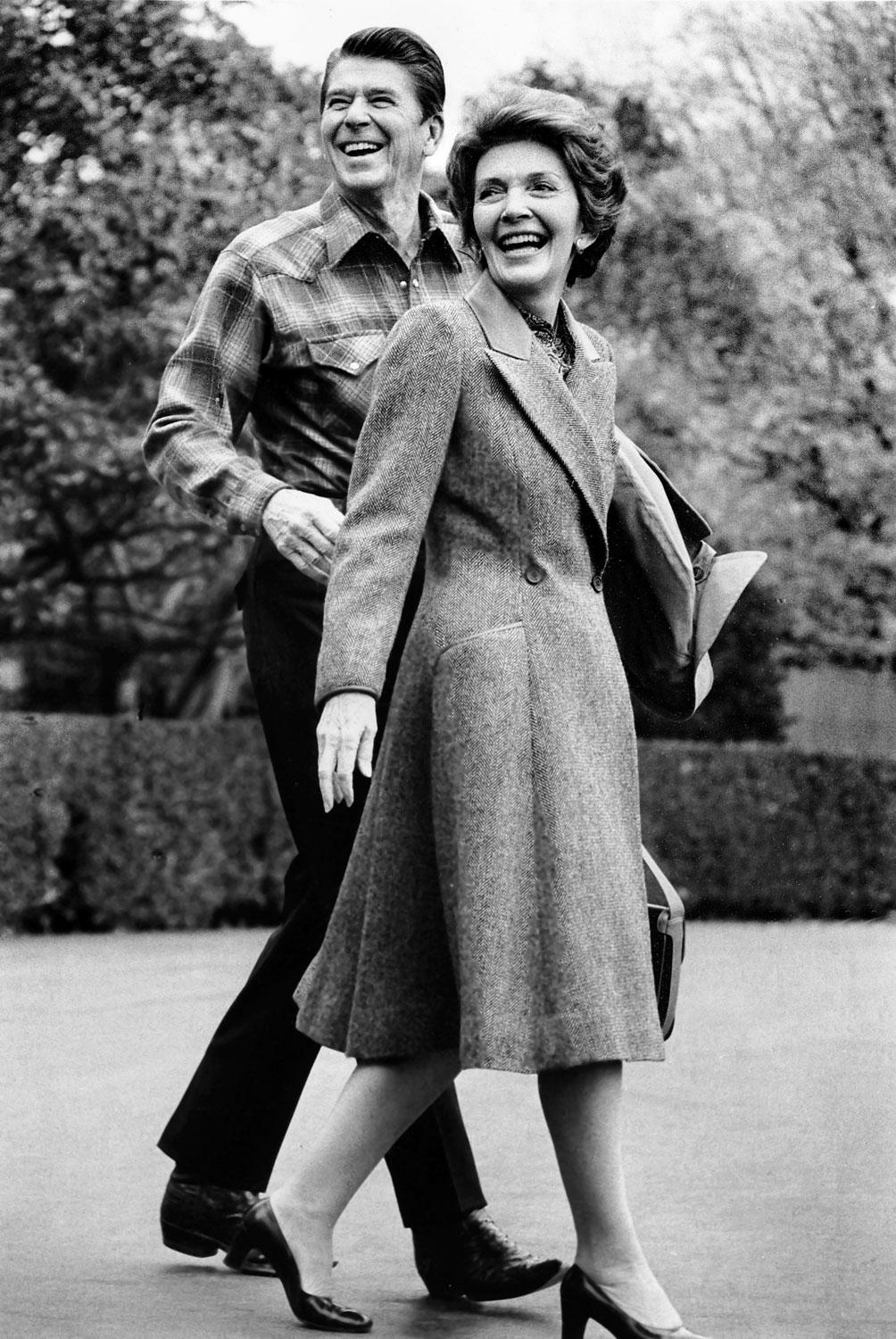 Azonos ütemben. Nancy és Ronald Reagan 1981 őszén Washingtonban