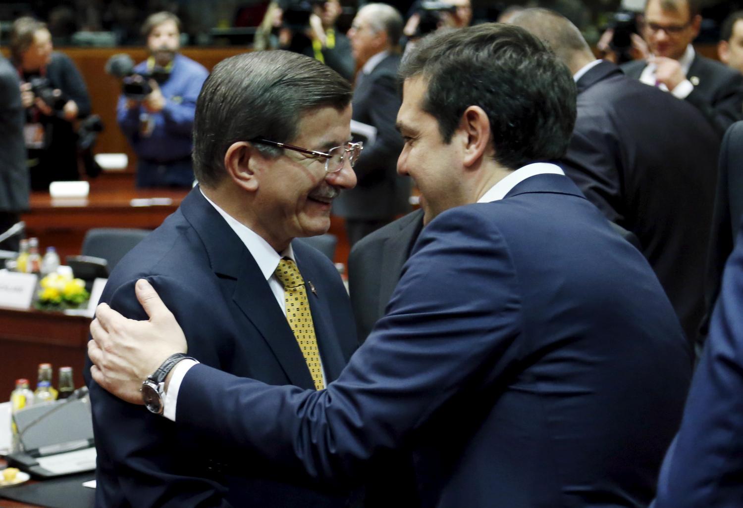Davutoglu és Ciprasz is boldog a megállapodás után