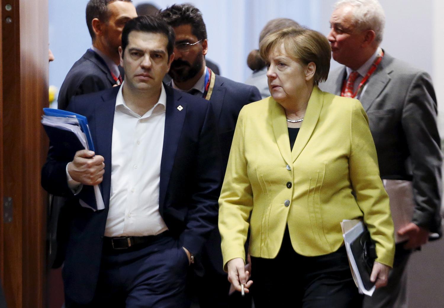 Alexis Ciprasz görög kormányfő és Angela Merkel német kancellár 