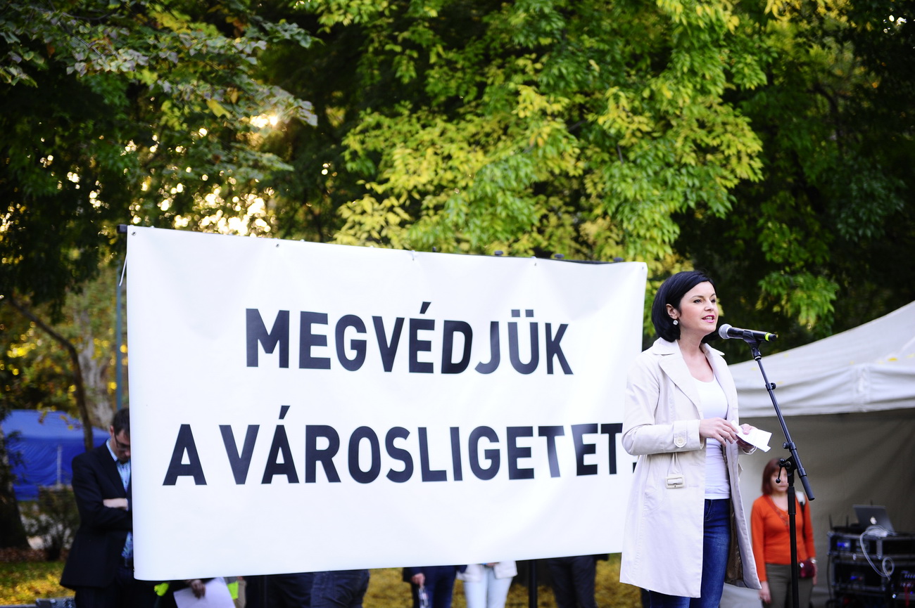 Kunhalmi Ágnes a Liget -projekt ellen szervezett korábbi tiltakozó akción