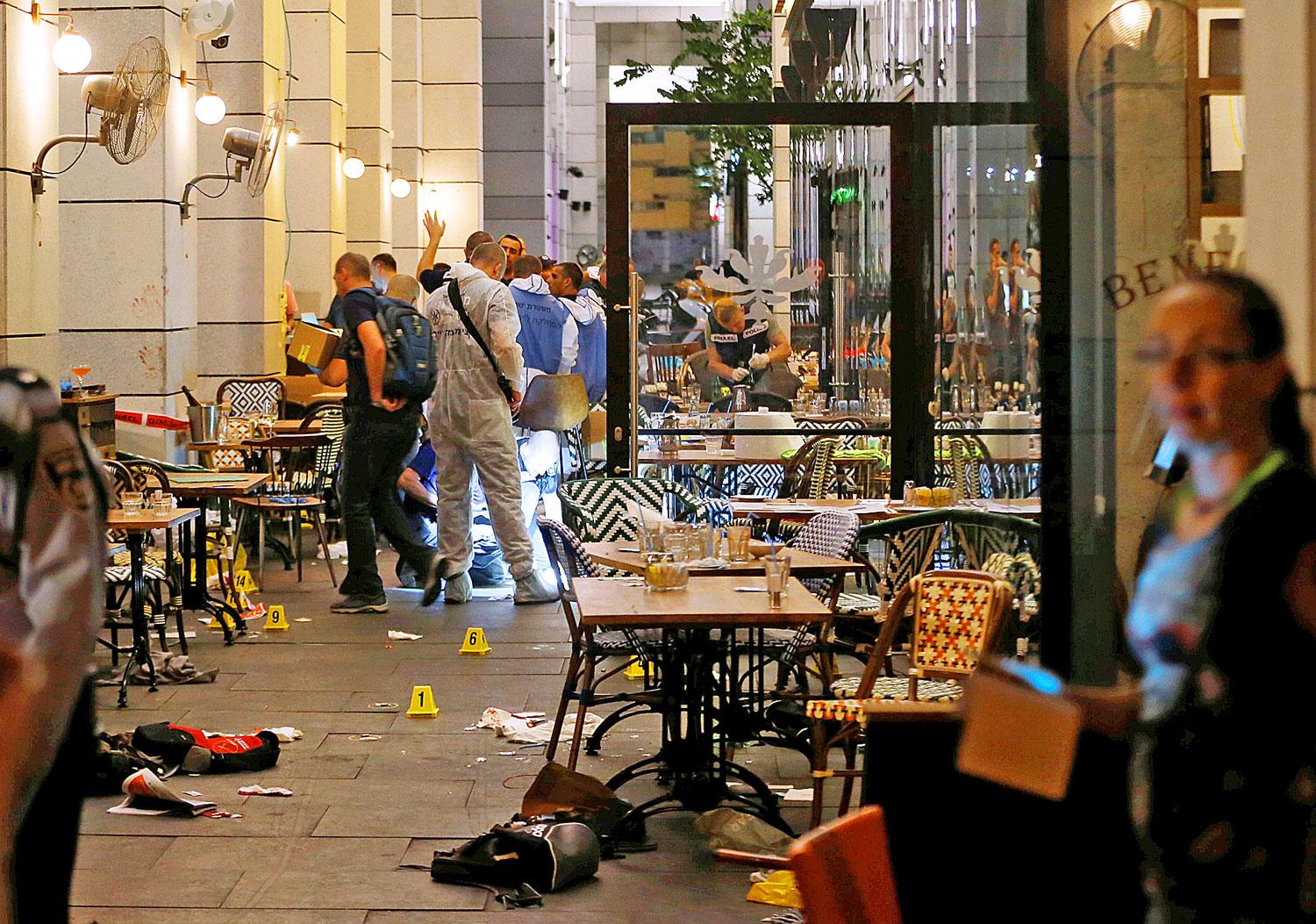 A megtámadott bevásárlóközpontba arabok és zsidók is jártak, ott fel sem tűntek a süteményt rendelő támadók