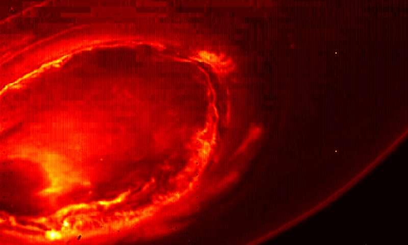 A Jupiter aurórája infravörösben
