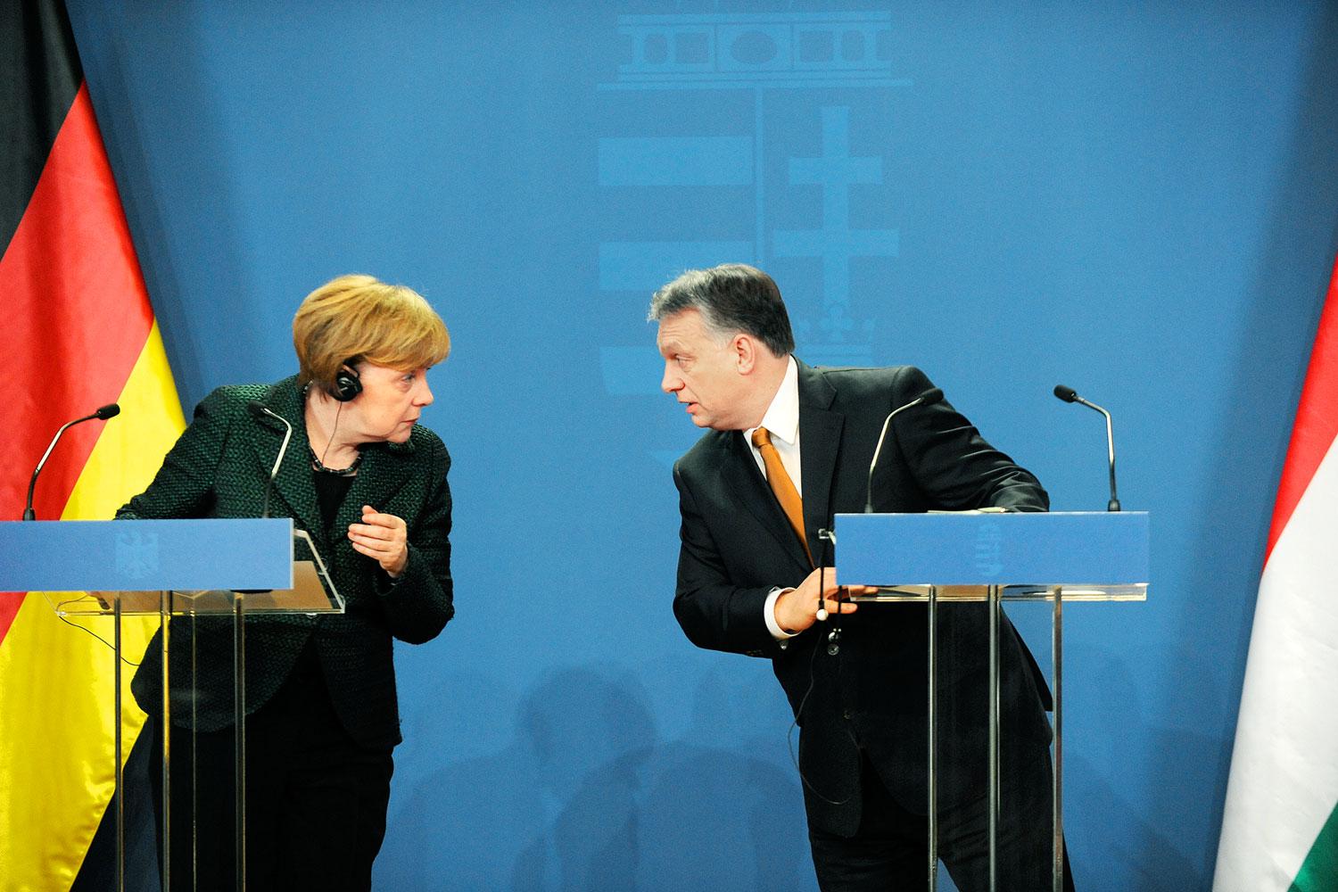 Angela Merkel és Orbán Viktor a német kancellár budapesti látogatásán. A megosztottság bebetonozása széteséssel fenyeget 
