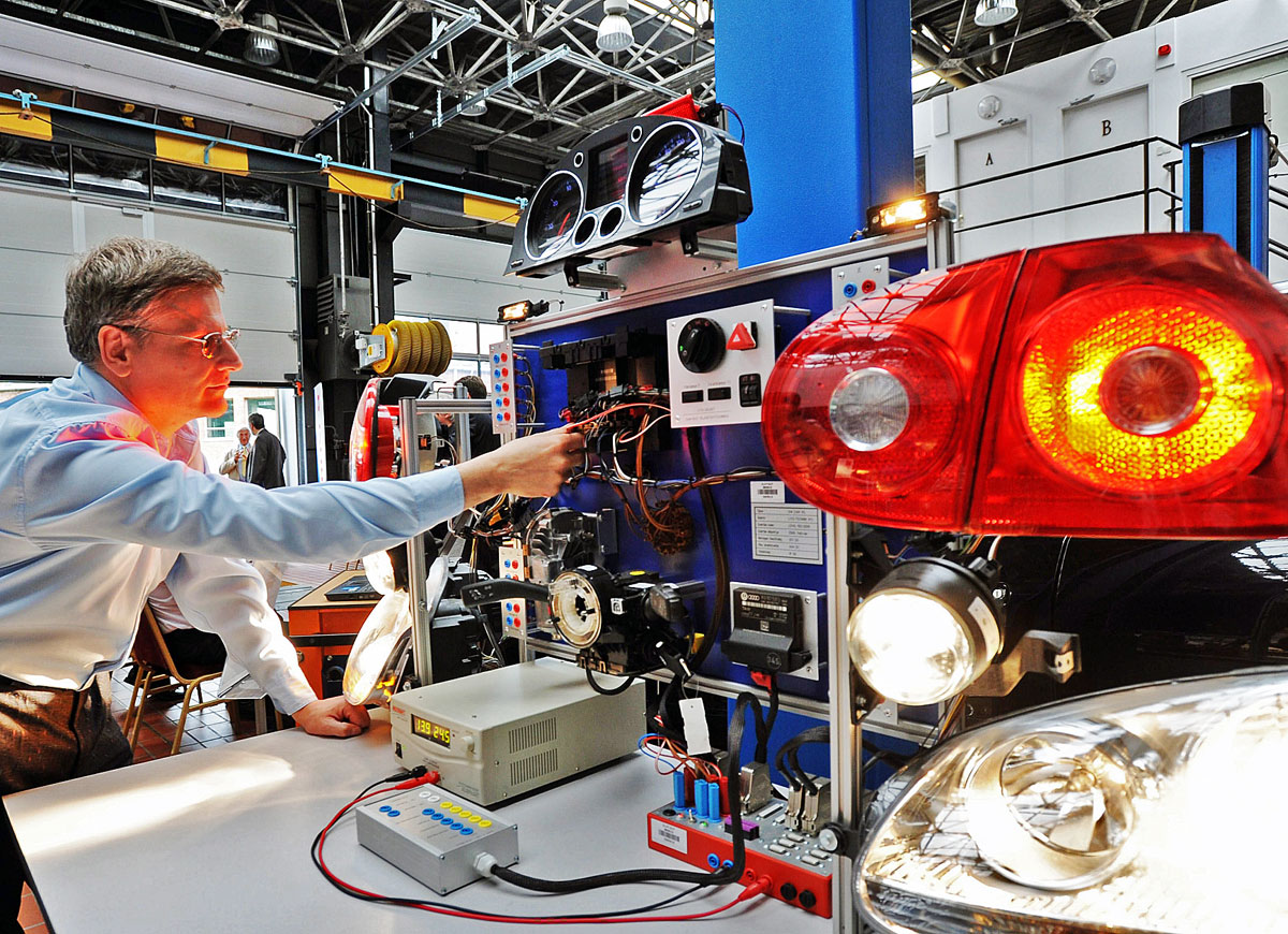 Közép-Európa legkorszerűbb mechatronikai laboratóriuma a Bosch támogatásával jött létre a Budapesti Műszaki és Gazdaságtudományi Egyetem közlekedésmérnöki karán