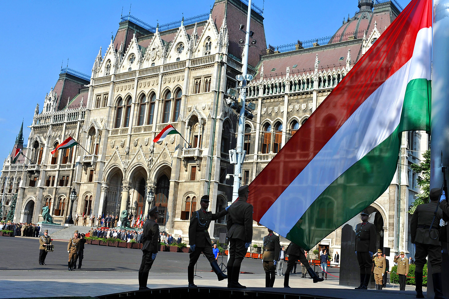 Egész Európát érintheti a magyar demokrácia jövője