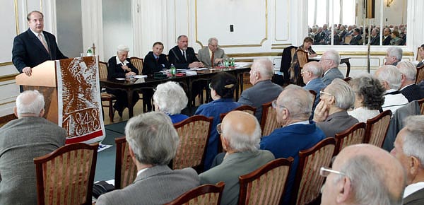 A kancelláriaminiszter a Magyar Ellenállók és Antifasiszták Szövetségének keddi küldöttgyûlésén