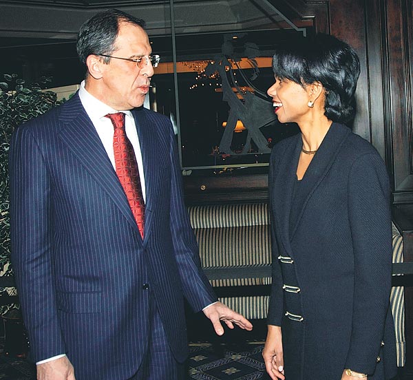 Szergej Lavrov és Condoleezza Rice találkozója Ankarában