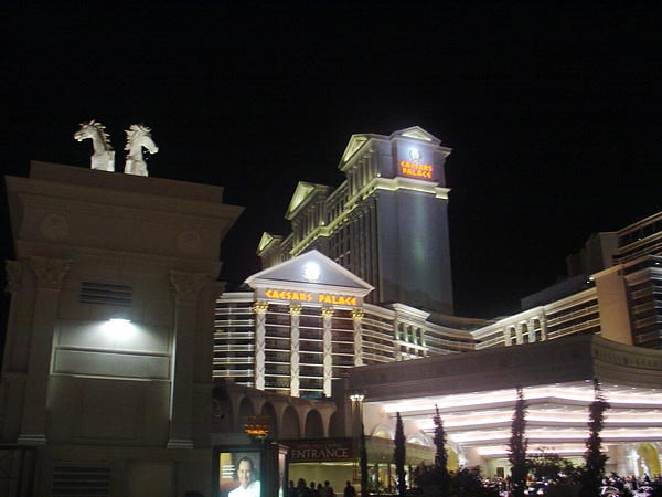 A Ceasars Palace Las Vegasban. Álom vagy realitás Bezenyén?