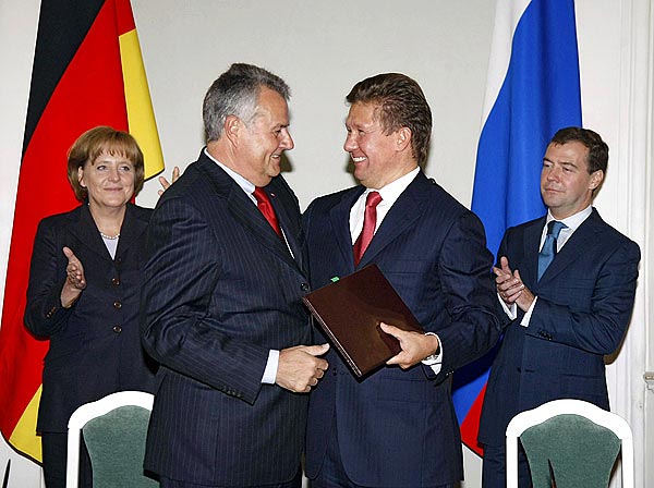 Állami hátszéllel megköttetett az E.ON és a Gazprom egyezsége