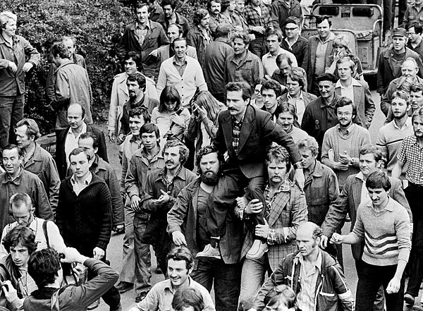 Walesa a vállakon, GDANSK 1980. augusztus 30.