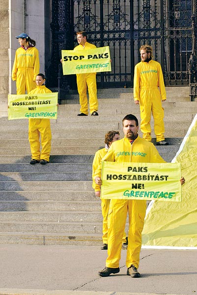 A Greenpeace szelektál, hol érdemes protestálni