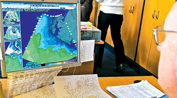 Hõtérkép az Országos Meteorológiai Szolgálatnál. Begyûrûzik a fagy