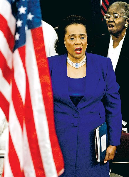 Coretta King 2005 januárjában, férje emlékünnepén 