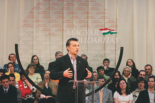 Orbán Viktor pártja balatonfüredi fórumán  