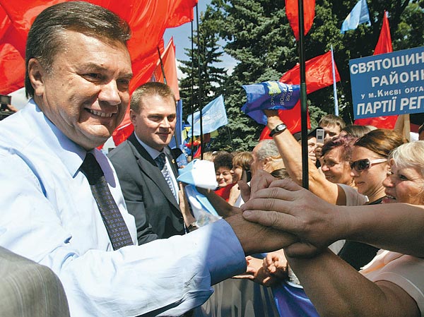Janukovics hívei körében  