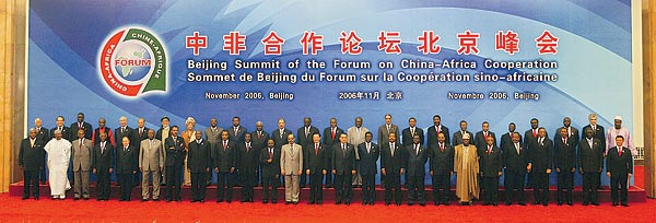 Kínai és afrikai vezetõk a pekingi találkozón