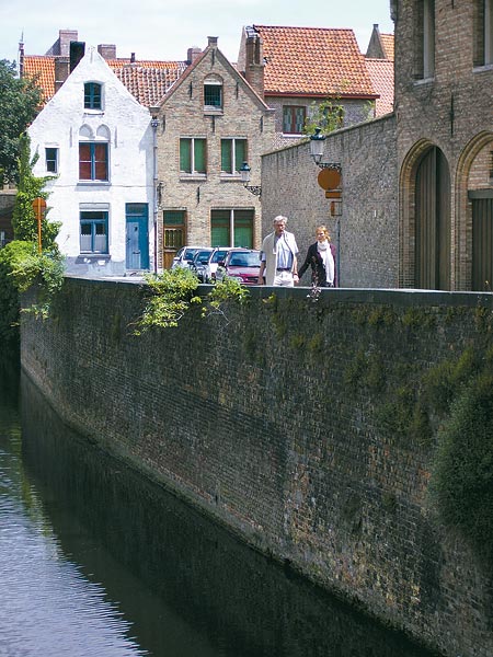 Autóval ne próbálkozzunk, Bruges a csatornák városa