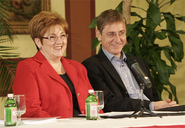 Lampert és Gyurcsány a konferencián