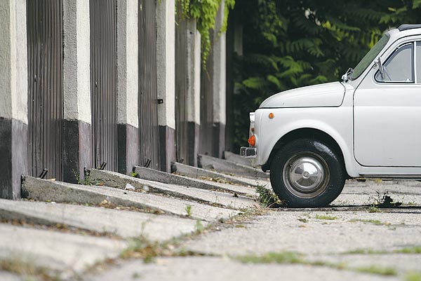 A lakótelepi pusztult garázsok után is egyszázalékos lenne az ingatlanadó