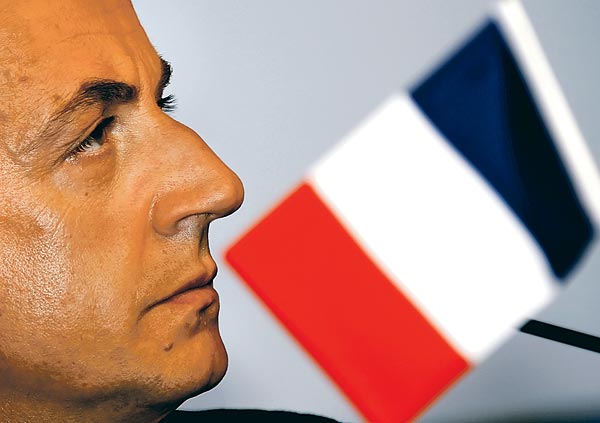 „A kormánytöbbség jelenleg Nicolas Sarkozy”