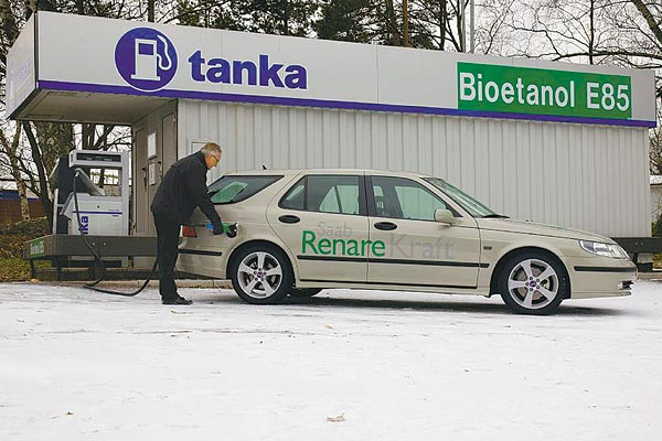 Sokan akadályozzák a bioüzemanyag forgalmazását - ebbõl a sikersztoriból is kudarc lehet