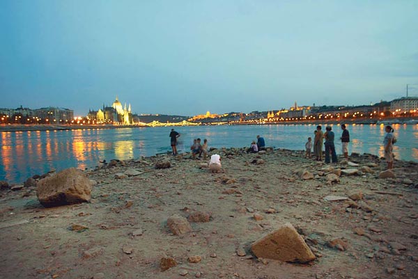 2012-ben áradás vagy apadás várható a Dunán?