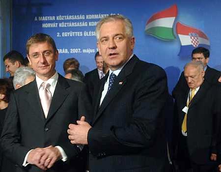 A magyar és a horvát kormányfõ a közös tágrábi kormányülésen