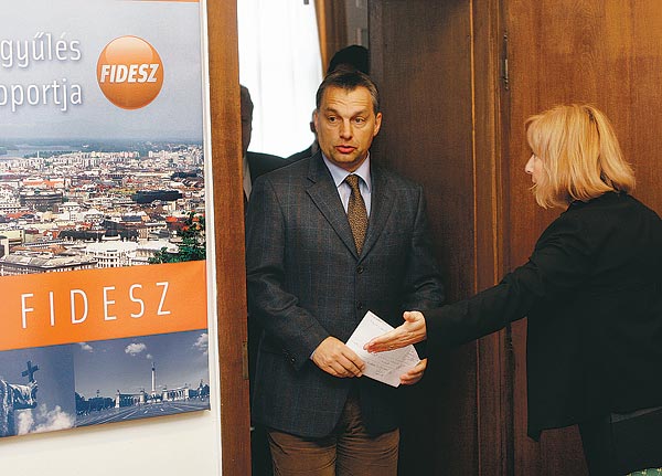 A Fidesz elnöke a sajtót is meghívta