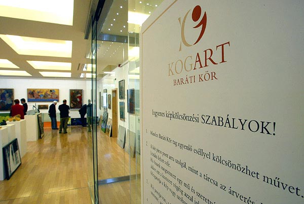 A baráti kör tagjai egy ideje ingyen kölcsönözhetik a KOGART képeit