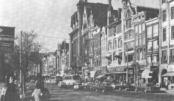 Amszterdami főutca a 70-es években