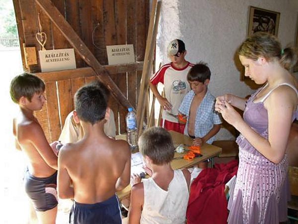 Gyerekek az alapítvány zánkai táborában, 2006-ban