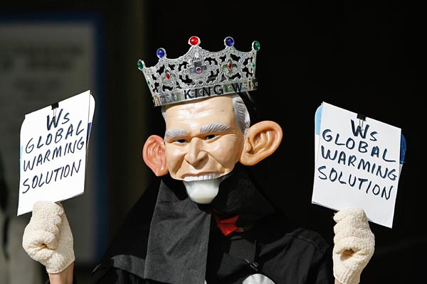 Bush klíma-politikája elleni tüntetés a Hawaii klíma-csúcson, 2008 januárjában