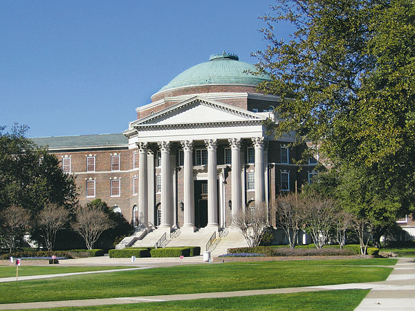 A Metodista Egyetem főbejárata